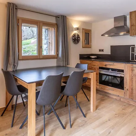 Chaleureux - 1 Ch - 4 Pers - Terrasse - Parking - Fr-1-437-75 Chalet *